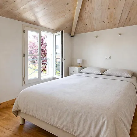 Дом отдыха 2 Bedroom Lovely In *